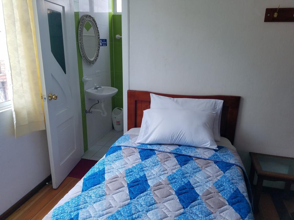 ריובמבה Hotel Ventura מראה חיצוני תמונה