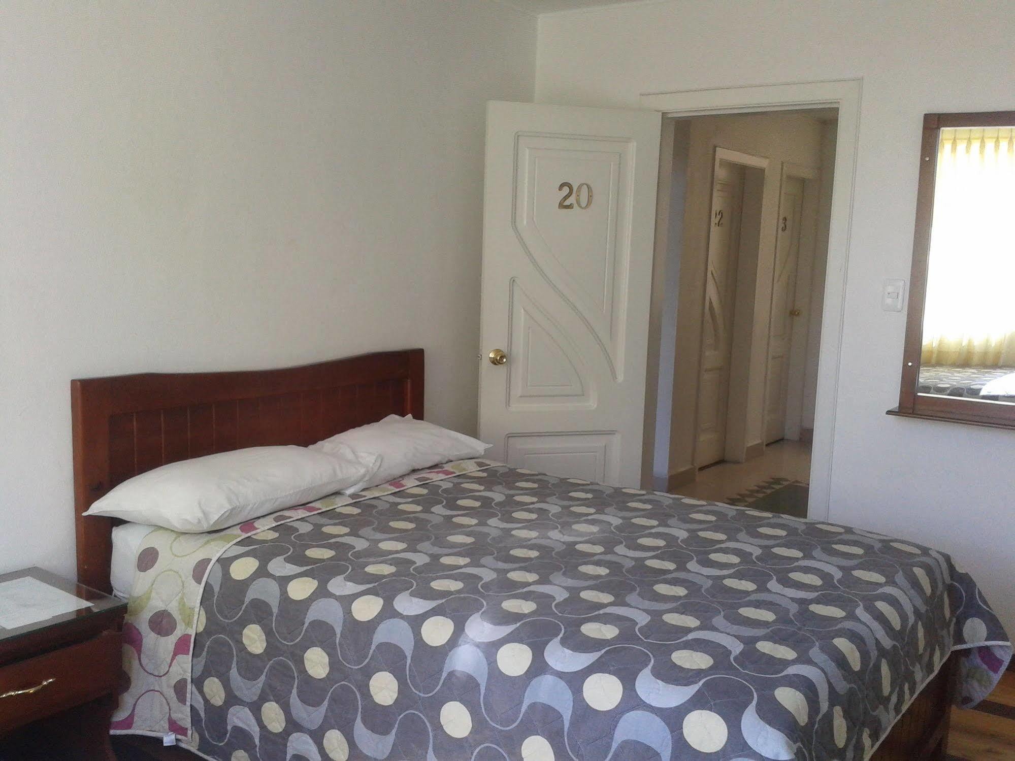 ריובמבה Hotel Ventura מראה חיצוני תמונה
